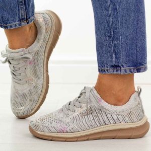 Szare skórzane półbuty damskie Filippo Dp7573/26. Szare półbuty Filippo, na jesień, bez wzorów, z jeansu, z okrągłym noskiem, bez obcasa, na płaskiej podeszwie, bez zapięcia. W wyprzedaży za 215,10 zł.