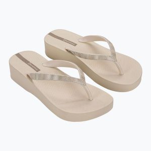 Japonki damskie Ipanema Mesh X Plat. Czarne klapki Ipanema, bez wzorów, z meshu, bez obcasa. Za 79,99 zł.