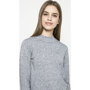 Vila - Sweter. Swetry klasyczne marki Vila. W wyprzedaży za 39,90 zł.