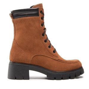 Trapery Simple. Brązowe buty zimowe Simple, bez obcasa, bez zapięcia. Za 599,00 zł.