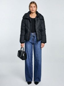 BIG STAR Kurtka pikowana w kolorze czarnym rozmiar: M. Czarne kurtki Big Star, m, bez wzorów, bez kaptura. Za 219,99 zł.