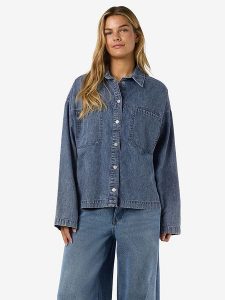 Noisy may Koszula dżinsowa "Enza" w kolorze niebieskim rozmiar: L. Niebieskie koszule Noisy may, l, bez wzorów, z bawełny, bez kołnierzyka, bez ramiączek. Za 123,53 zł.