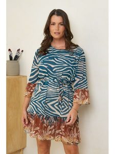 Curvy Lady Sukienka w kolorze niebieskim rozmiar: 40/42. Niebieskie sukienki Curvy Lady, na co dzień, bez wzorów, z tkaniny, klasyczne, bez kołnierzyka, bez ramiączek, mini, proste. Za 87,81 zł.