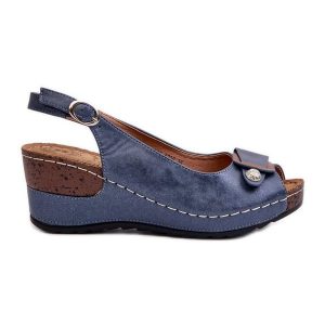 Damskie Lekkie Sandały Na Koturnie Comfort Shoes Niebieskie Efravia. Niebieskie sandały bez wzorów, ze skóry, bez obcasa, na koturnie, bez zapięcia. Za 158,54 zł.