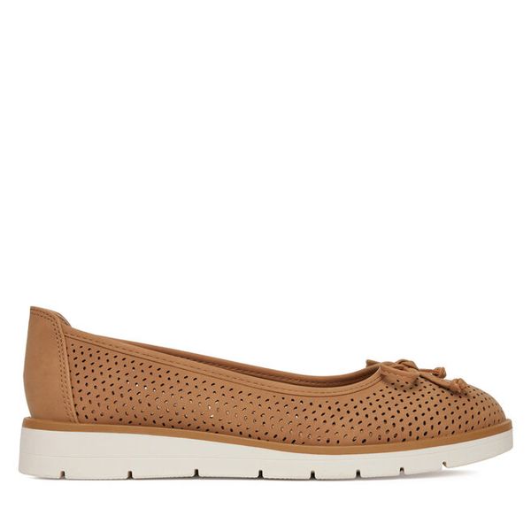 Półbuty Clara Barson. Brązowe półbuty Clara Barson, bez wzorów, bez obcasa, na płaskiej podeszwie, bez zapięcia. Za 129,99 zł.