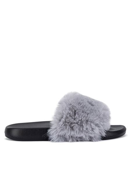 DeeZee Klapki WFA2783-1 Szary. Szare klapki DeeZee, bez wzorów, z syntetyku, bez obcasa. Za 69,99 zł.