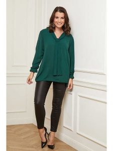 Curvy Lady Bluzka w kolorze ciemnozielonym rozmiar: 48/50. Zielone bluzki Curvy Lady, bez wzorów, klasyczne, bez kołnierzyka, bez ramiączek. Za 120,95 zł.