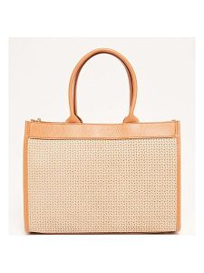 Victor & Hugo Paris Skórzana torebka "Nina" w kolorze karmelowym - 37 x 27 x 12 cm rozmiar: onesize. Brązowe torebki klasyczne Victor & Hugo Paris, bez wzorów, z materiału, przez ramię, bez dodatków. Za 339,99 zł.