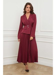 L'armoire de Suzette Sukienka w kolorze bordowym rozmiar: 38/40. Czerwone sukienki L'armoire de Suzette, l, bez wzorów, z tkaniny, klasyczne, bez kołnierzyka, bez ramiączek, maxi, kopertowe. Za 166,10 zł.