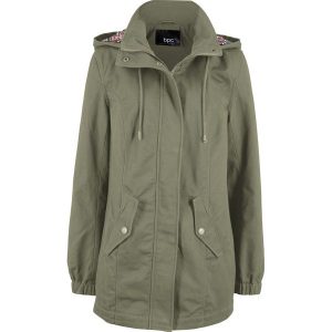 Parka przejściowa z bawełny, z kapturem z nadrukiem. Zielone kurtki bonprix, bez wzorów, z bawełny, z kapturem. Za 229,99 zł.