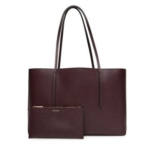 Torebka Calvin Klein. Czerwone shopper bag Calvin Klein, bez wzorów, bez dodatków. Za 419,99 zł.