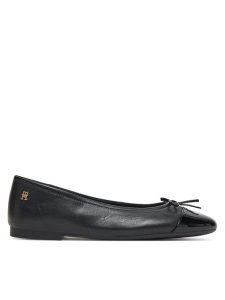 Tommy Hilfiger Baleriny Patent Toe-Cap FW0FW08830 Czarny. Czarne balerinki TOMMY HILFIGER, bez wzorów, ze skóry, bez obcasa, bez zapięcia. Za 299,99 zł.