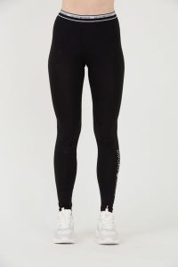 EMPORIO ARMANI Czarne legginsy Stretch Logo. Czarne legginsy Emporio Armani, bez wzorów. W wyprzedaży za 199,99 zł.
