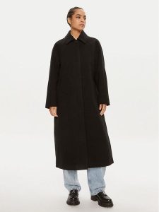 Calvin Klein Jeans Płaszcz wełniany J20J223576 Czarny Relaxed Fit. Czarne płaszcze Calvin Klein Jeans, na zimę, xs, bez wzorów, z jeansu, bez kaptura. Za 779,99 zł.
