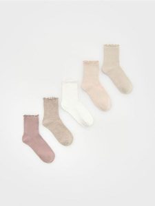 Skarpetki z bawełną 5 pack - beżowy. Brązowe skarpetki Reserved, bez wzorów, z bawełny. W wyprzedaży za 35,99 zł.