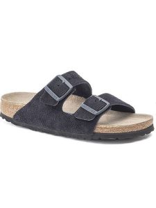Birkenstock Skórzane klapki "Arizona" w kolorze granatowym rozmiar: 38. Niebieskie klapki Birkenstock, bez wzorów, ze skóry, z otwartym noskiem, bez obcasa. Za 439,24 zł.