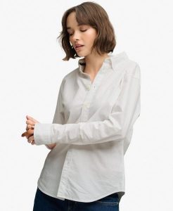 Superdry Dopasowana Koszula Oxford z Długim Rękawem z Bawełny Organicznej. Białe koszule Superdry, bez wzorów, z bawełny, bez kołnierzyka, bez ramiączek. Za 333,75 zł.