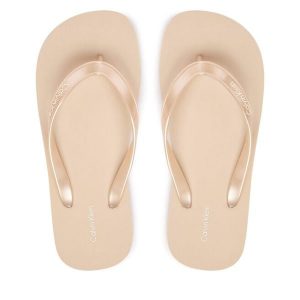 Japonki Calvin Klein. Czerwone klapki Calvin Klein, bez wzorów, bez obcasa. Za 149,99 zł.