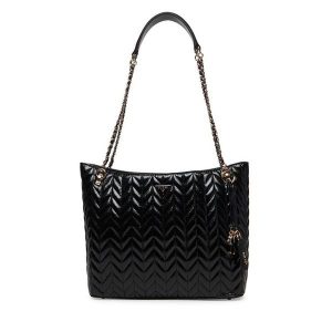 Torebka Guess. Czarne shopper bag Guess, z aplikacjami, bez dodatków. Za 799,99 zł.