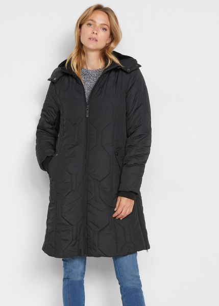 Krótki płaszcz z pikowanym przeszyciem w diamentowy wzór, z zamkami po bokach. Czarne płaszcze bonprix, bez wzorów, z kapturem. Za 349,99 zł.