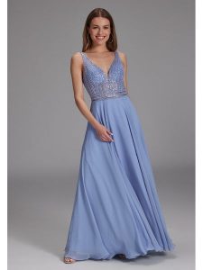 SWING Sukienka w kolorze błękitnym rozmiar: 38. Niebieskie sukienki Swing, bez wzorów, bez kołnierzyka, bez ramiączek, maxi. Za 343,95 zł.