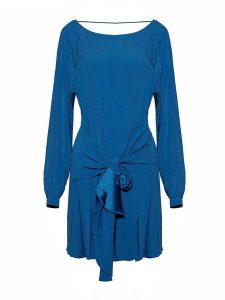 Patrizia Pepe Sukienka w kolorze niebieskim rozmiar: 34. Niebieskie sukienki Patrizia Pepe, bez wzorów, bez kołnierzyka, bez ramiączek, midi. Za 586,45 zł.