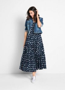 Sukienka z czystej bawełny. Niebieskie sukienki bonprix, na lato, bez wzorów, z bawełny, bez kołnierzyka, bez ramiączek, maxi. Za 169,99 zł.