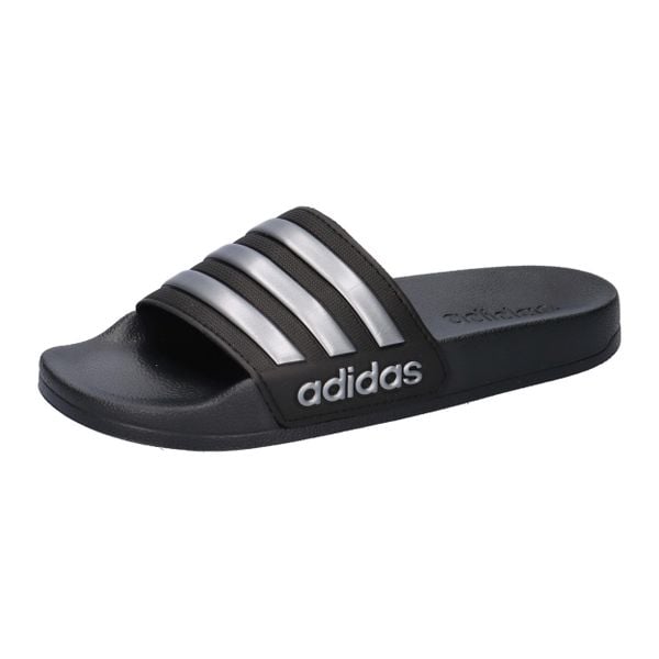 Adidas Adilette Shower K junior czarne - klapki Cloudfoam. Czarne klapki ADIDAS, bez wzorów, z materiału, bez obcasa. Za 109,00 zł.
