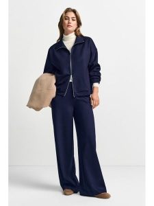 Rich & Royal Bluza w kolorze granatowym rozmiar: S. Niebieskie bluzy Rich & Royal, s, bez wzorów, bez kaptura. Za 234,97 zł.