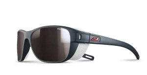 Okulary outdoorowe Julbo Camino M ciemny niebieski Spectron kat.4. Niebieskie okulary przeciwsłoneczne Julbo, prostokątne. Za 359,00 zł.