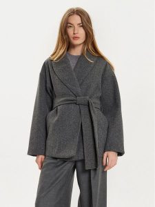 Gina Tricot Kurtka przejściowa 22988 Szary Regular Fit. Szare kurtki Gina Tricot, xl, bez wzorów, z syntetyku, bez kaptura. Za 169,99 zł.