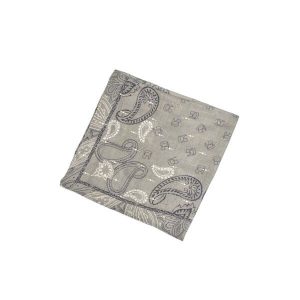 Szalik damski Le Temps des cerises Bandana. Szare szaliki Le Temps Des Cerises, bez wzorów. Za 153,00 zł.