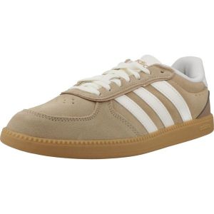 Buty ADIDAS BREAKNET SLEEK Jasnobrązowy. Brązowe buty trekkingowe ADIDAS, ze skóry, bez zapięcia. Za 227,99 zł.