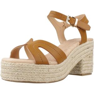 Sandały MTNG 51730M Brązowy. Brązowe sandały mtng, bez wzorów, z syntetyku, bez obcasa, bez zapięcia. Za 152,99 zł.