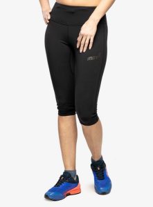 Legginsy do biegania damskie Inov-8 Race Elite 3/4 Tight. Czarne legginsy Inov-8, bez wzorów, z elastanu. Za 174,79 zł.