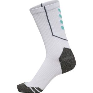 Skarpetki Hummel Pro Low. Białe skarpetki Hummel, bez wzorów. Za 80,50 zł.