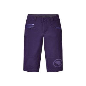 Damskie spodenki Singletrack Endura FIOLETOWE. Fioletowe szorty ENDURA, bez wzorów. Za 319,99 zł.