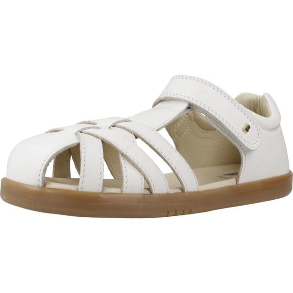 Sandały BOBUX CROSS JUMP Biały. Białe sandały BOBUX, bez wzorów, ze skóry, bez obcasa, bez zapięcia. Za 333,99 zł.