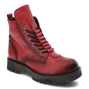 Czerwone Botki Artiker Stylowe Obuwie Damskie. Czerwone botki ARTIKER, bez wzorów, ze skóry, bez obcasa, bez zapięcia. Za 319,00 zł.