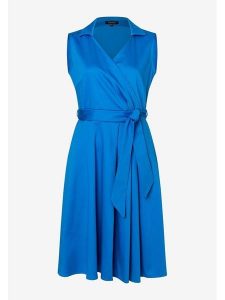 More & More Sukienka w kolorze niebieskim rozmiar: 38. Niebieskie sukienki More & More, bez wzorów, bez kołnierzyka, bez ramiączek, midi, kopertowe. Za 213,69 zł.