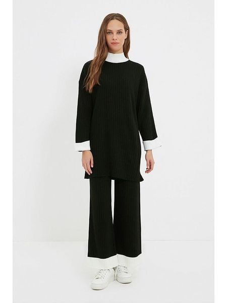 Trendyol 2-częściowy zestaw w kolorze czarnym rozmiar: S/M. Czarne swetry oversize Trendyol, m, bez wzorów, bez ramiączek. Za 131,12 zł.