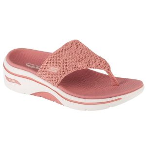 Japonki damskie, Go Walk Arch Fit 2.0 Sandal - Carrie. Czerwone klapki Skechers, bez wzorów, bez obcasa. Za 249,99 zł.