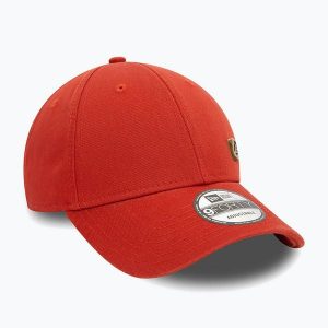 Czapka z daszkiem New Era Ne Pin 940. Czerwone czapki New Era, bez wzorów. Za 119,99 zł.