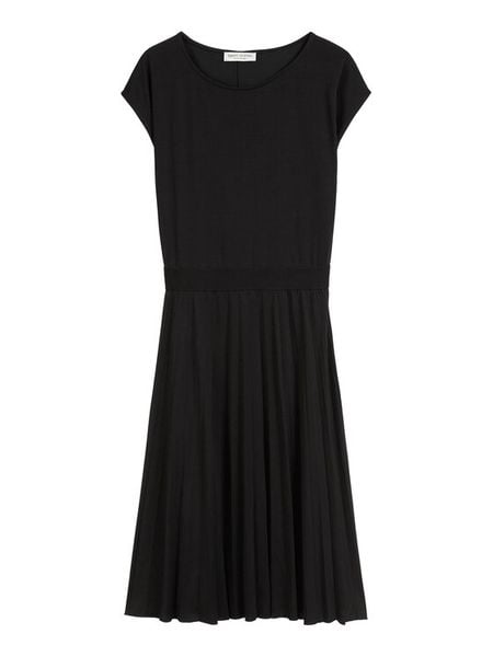 Marc O'Polo Sukienka codzienna 506 2123 59111 Czarny Regular Fit. Czarne kombinezony Marc O'Polo, s, bez wzorów, z lyocellu, bez kołnierzyka, bez ramiączek. Za 439,99 zł.