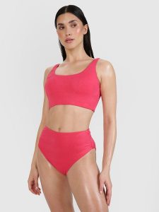 4F Góra od bikini damska - różowa XS. Czerwone bikini 4f, bez wzorów, z elastanu. W wyprzedaży za 49,99 zł.