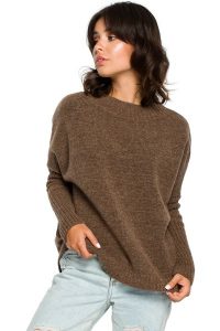 Elegancki gruby sweter z kimonowymi rękawami jasny szary. Szare długie swetry Polskie swetry, s, z dzianiny, bez kołnierzyka. Za 229,00 zł.
