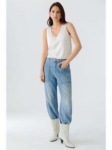 Oui Top w kolorze białym rozmiar: 36. Białe topy Oui, bez wzorów, bez kołnierzyka, bez ramiączek. Za 122,96 zł.