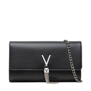 Torebka Valentino. Czarne torebki klasyczne Valentino, bez wzorów, bez dodatków. Za 239,99 zł.