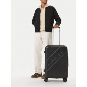 Walizka średnia Reebok. Czarne walizki Reebok, bez wzorów, średnie. Za 319,99 zł.