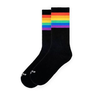 Skarpetki American Socks Rainbow Pride czarne. Czarne skarpetki AMERICAN SOCKS, bez wzorów. Za 88,83 zł.